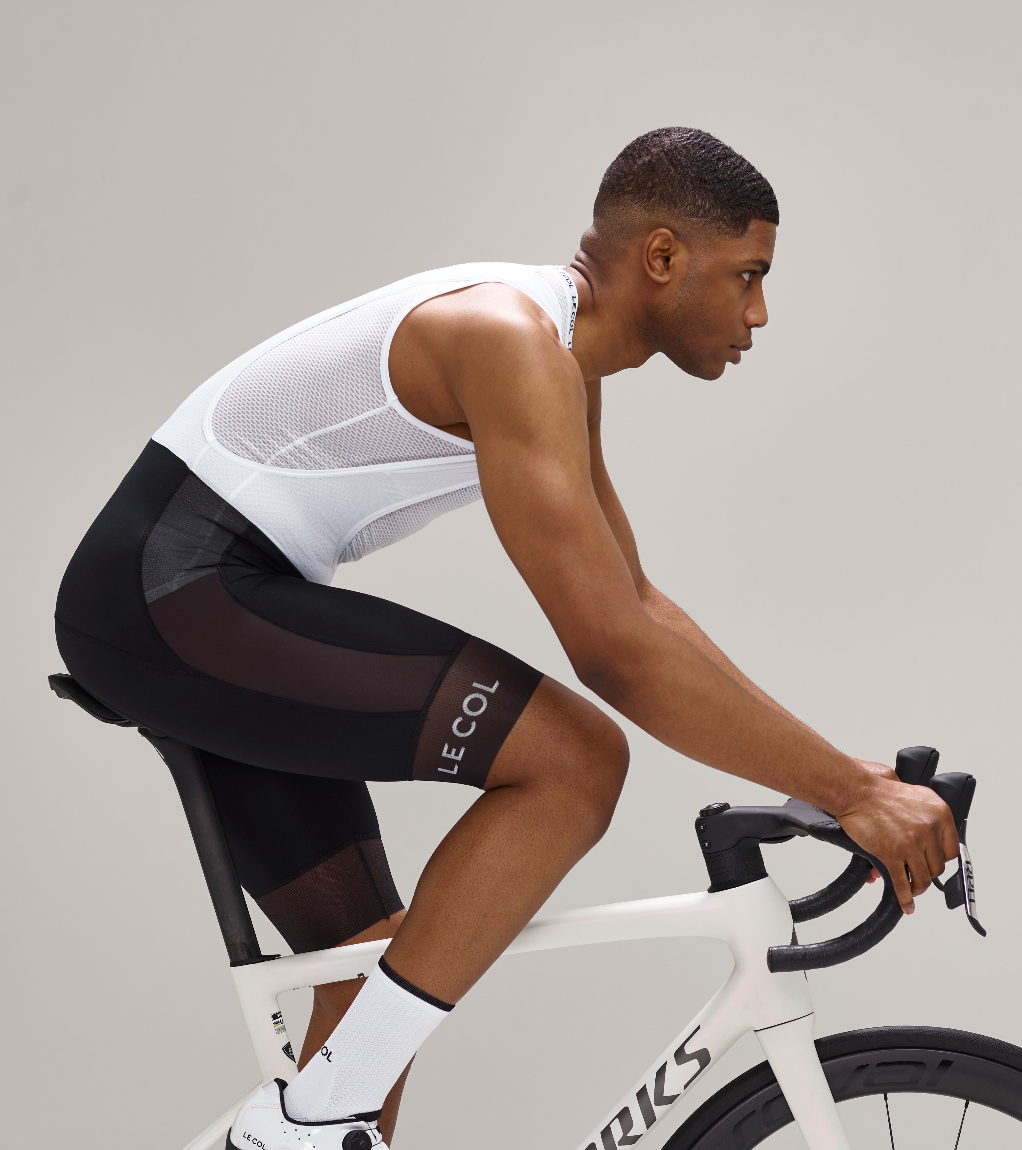 Pro Lightweight Bib Shorts