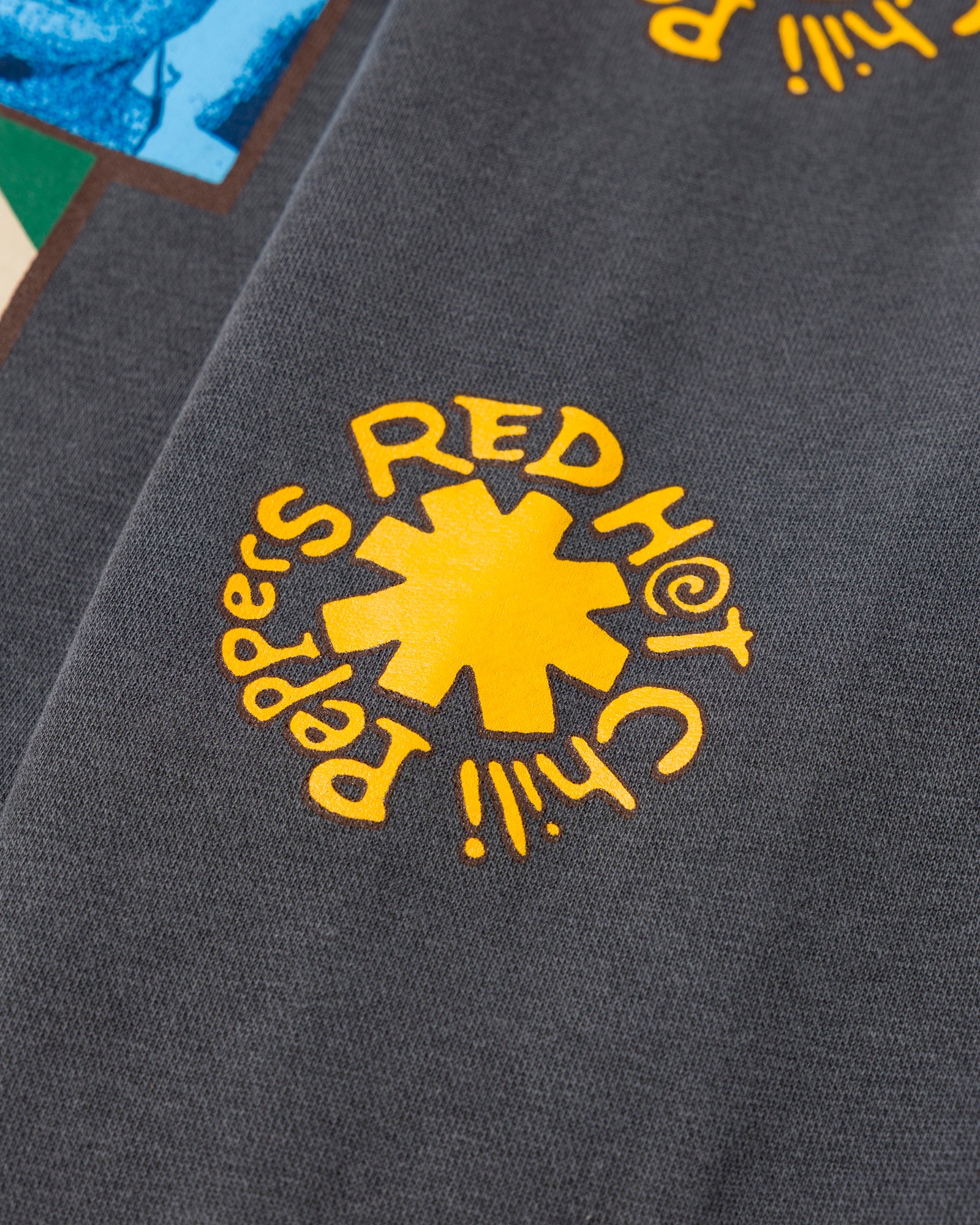 Red Hot Chili Peppers x Parks Project Yosemite Crew 6 Red Hot Chili Peppers x Parks Project Yosemite Crew